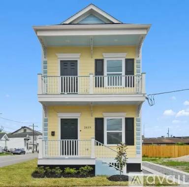 Main picture of 2839 Pauger St