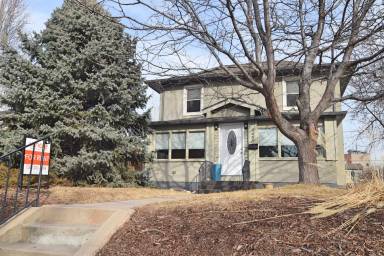 Main picture of 4480 Utica St