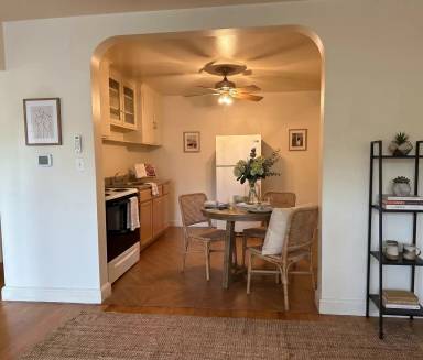 Main picture of 346 Union St