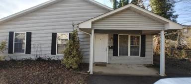 Main picture of 413 Chapman St