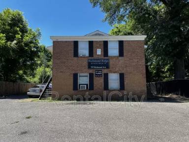 Main picture of 797 Richmond Ave