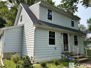 Main picture of 63 Woodland Rd