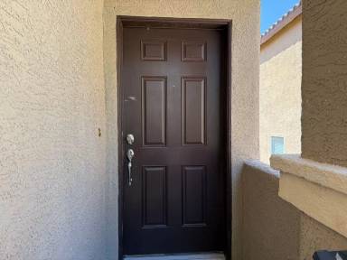 Main picture of 10039 Mystic Lake Ave
