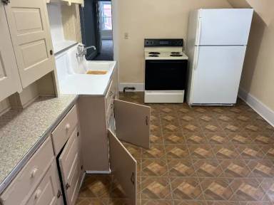 Main picture of 239 Scott St