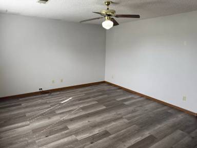 Main picture of 1506 W 8th Street Ter