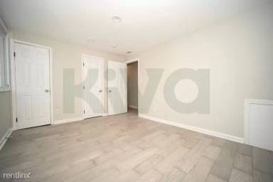 Main picture of 2424 N Gratz St