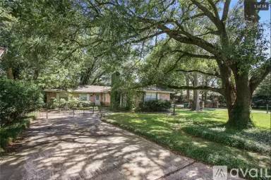 Main picture of 3034 William Tell St