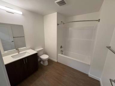 Main picture of 10001 NE 13th Ave