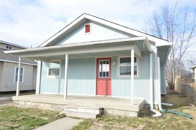 Main picture of 620 E Beecher St