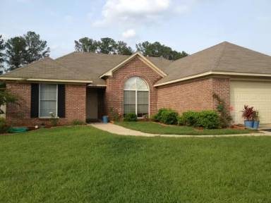 Main picture of 2000 Lincolnshire Blvd