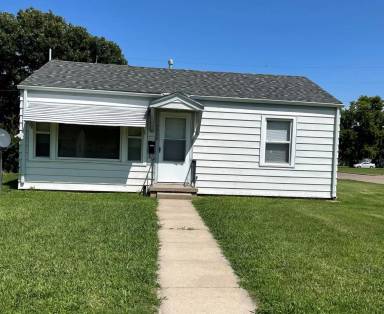 Main picture of 2900 Gano St