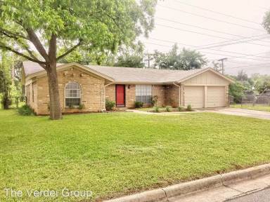 Main picture of 912 Springdale Rd