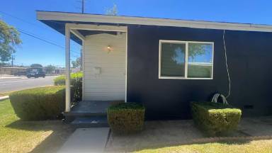 Main picture of 45309 10th St W