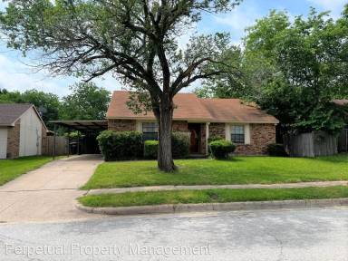 Main picture of 6916 Sunflower Cir S
