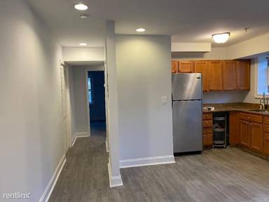 Main picture of 4800 C St SE