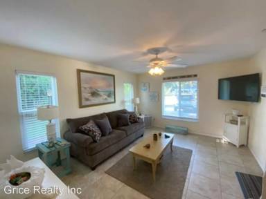Main picture of 5522 Hunter Blvd