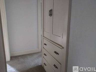 Main picture of 14726 Clifton Blvd