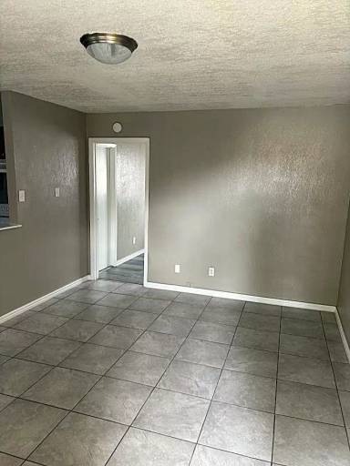 Main picture of Urban Living Luxe IV