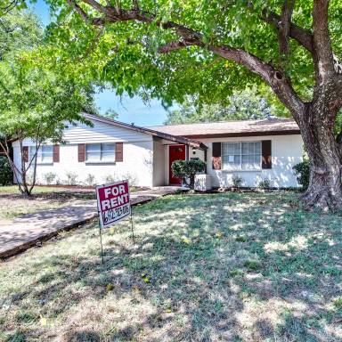 Main picture of 3629 Venice Dr