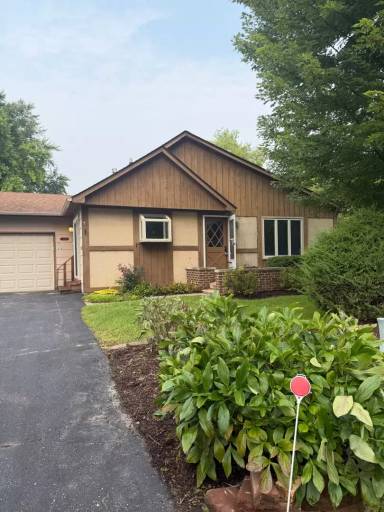 Main picture of 1811 Hazelwood Dr