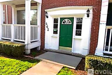 Main picture of 2010 Buckingham Ave