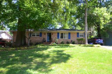 Main picture of 5207 Clearwater Rd