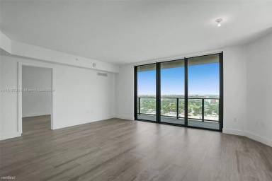 Main picture of 3401 NE 1st Ave