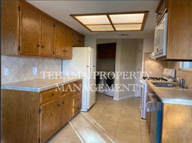 Main picture of 14807 Hilltop Dr