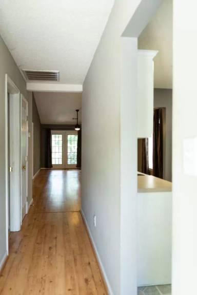 Main picture of 2039 Emerald Bay Dr