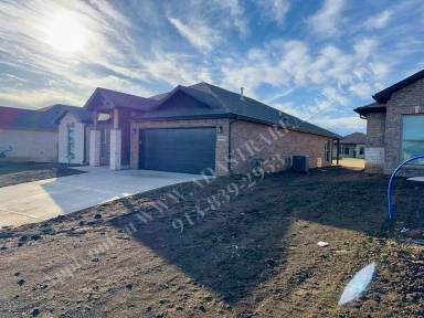 Main picture of 26569 W 84th St