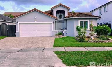 Main picture of 7967 NW 186th Ter