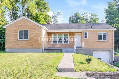 Main picture of 2520 Westwood Northern Blvd