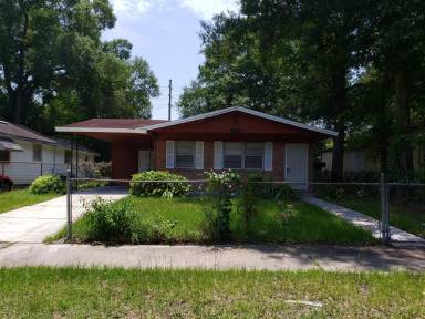 Main picture of 1566 W 27th St