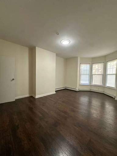 Main picture of 78 Wakeman Ave