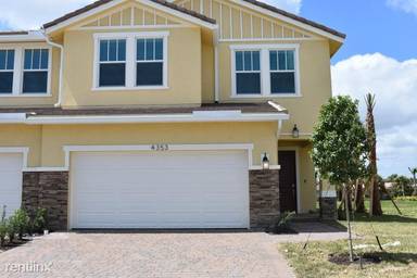 Main picture of 4353 Lago Dr