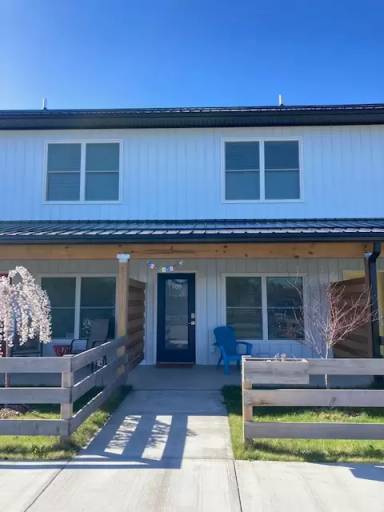Main picture of 2044 Solstice Ln