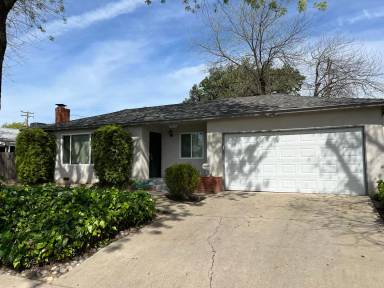 Main picture of 2014 Geneva Dr