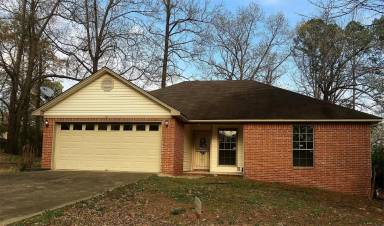 Main picture of 2215 Singleton Cv