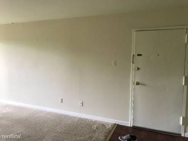 Main picture of 10131 Prince Pl
