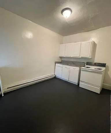 Main picture of 5011 N Broad St