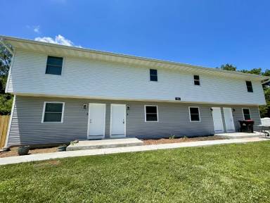 Main picture of 904 Deer Run