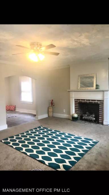 Main picture of 515 W Graham St
