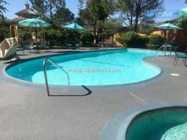 Main picture of 320 Hilltop Dr