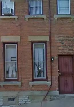 Main picture of 554 Milton St