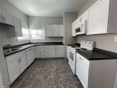 Main picture of 1709 Hughitt Ave