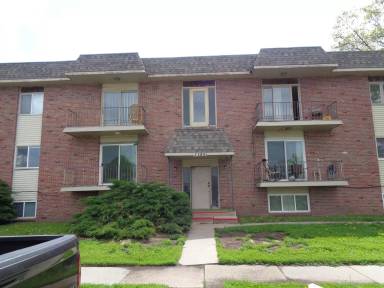 Main picture of 2345 Randolph St