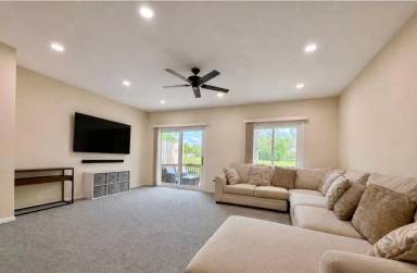 Main picture of 59 Saxonney Cir