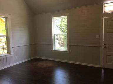 Main picture of 1405 Bob Harrison St