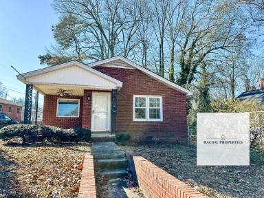 Main picture of 322 Davidson St