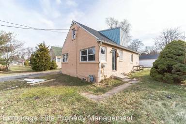 Main picture of 228 Crawford Ave